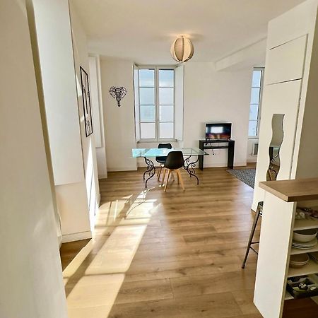 Wonderhost, Au Coeur Du Quartier Du Chateau Pau Ngoại thất bức ảnh